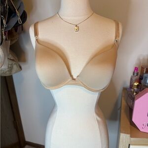 Maidenform Light Beige Underwire Bra